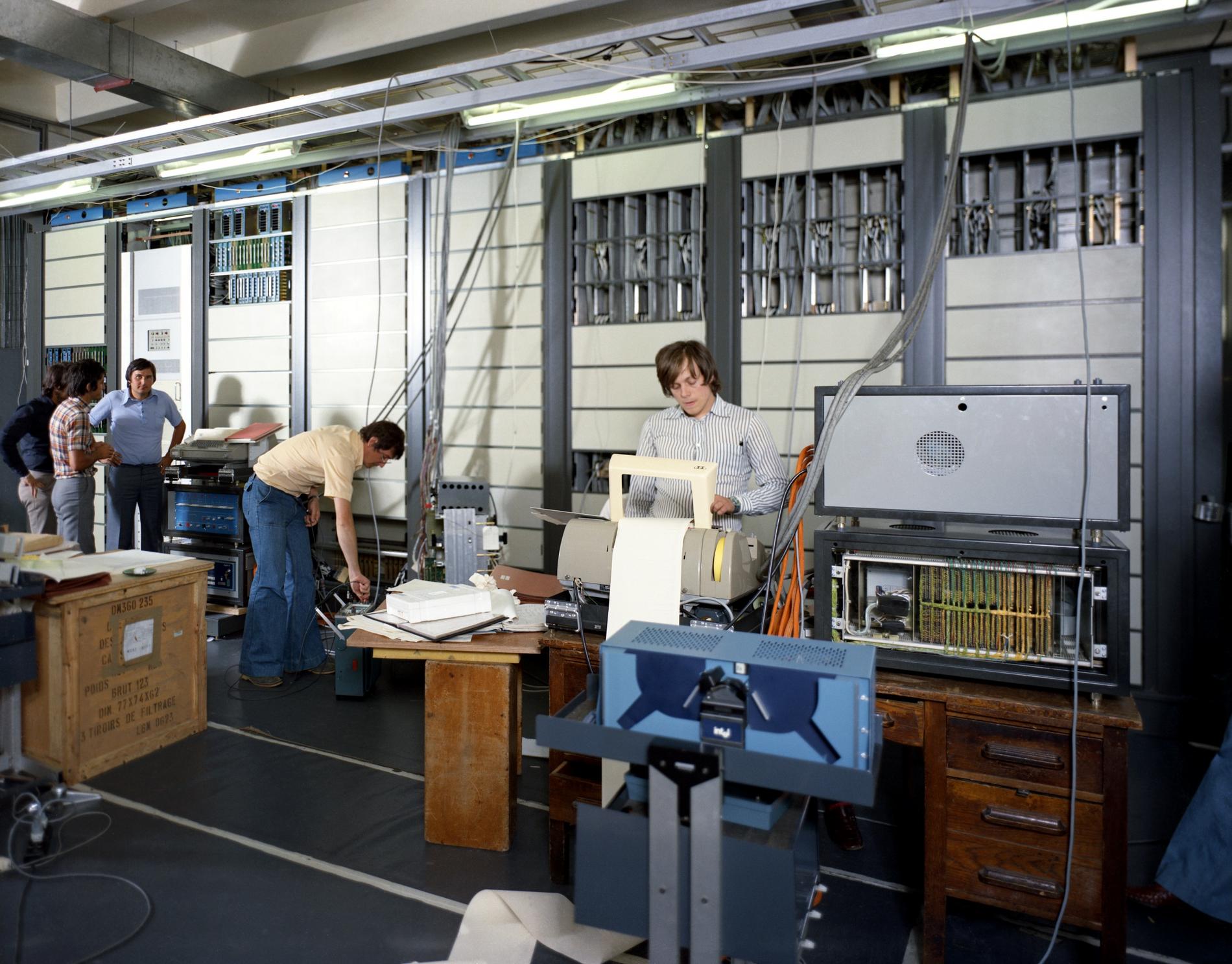 1975.09.27SalleRcxAthisMonsE11n004463.1