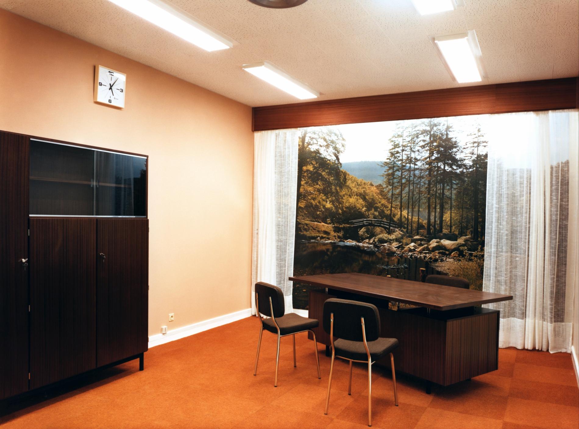 1981.01.27CevBurExploitation