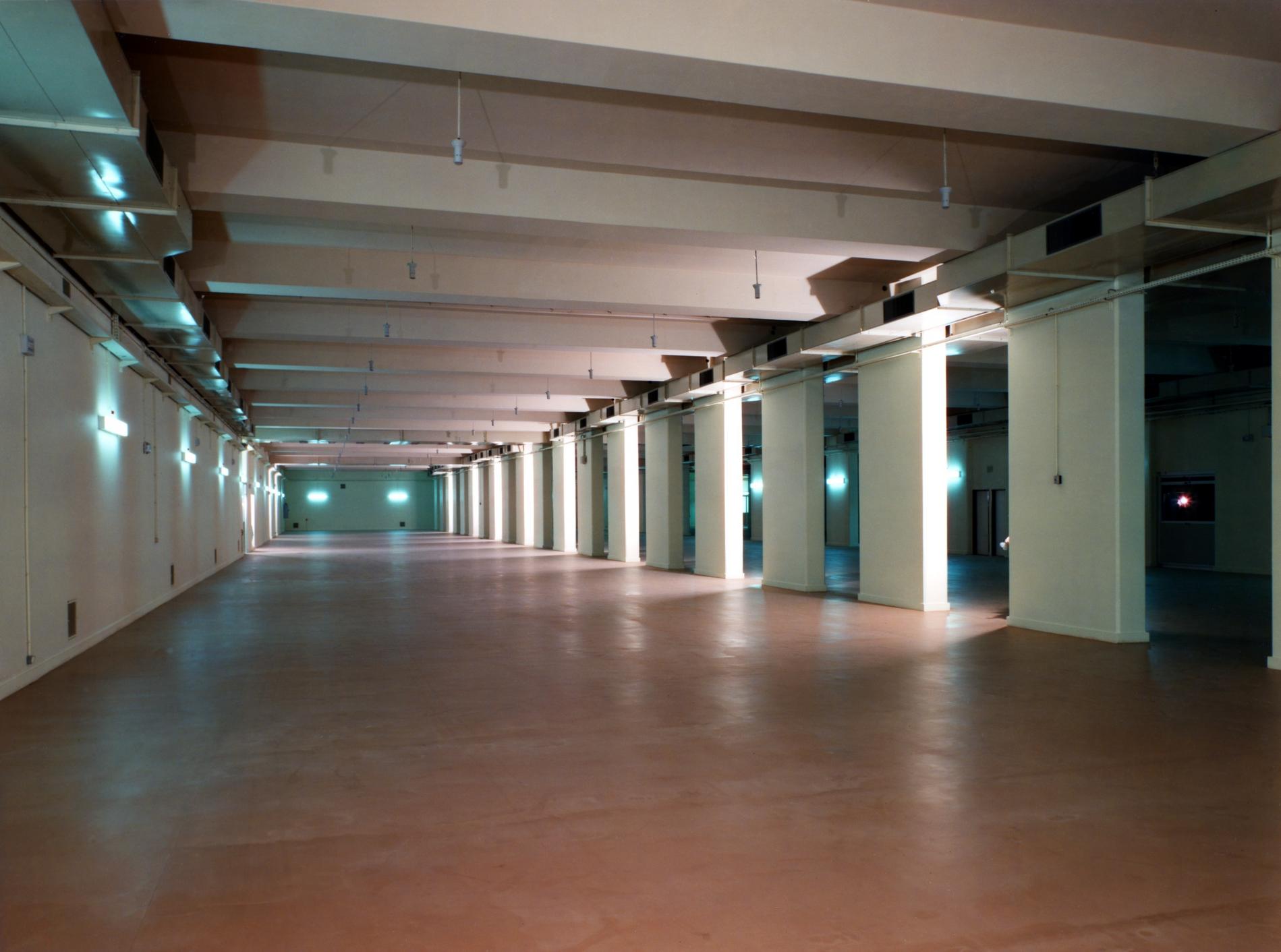 1976.12.30SousSolCTParisBeaujon