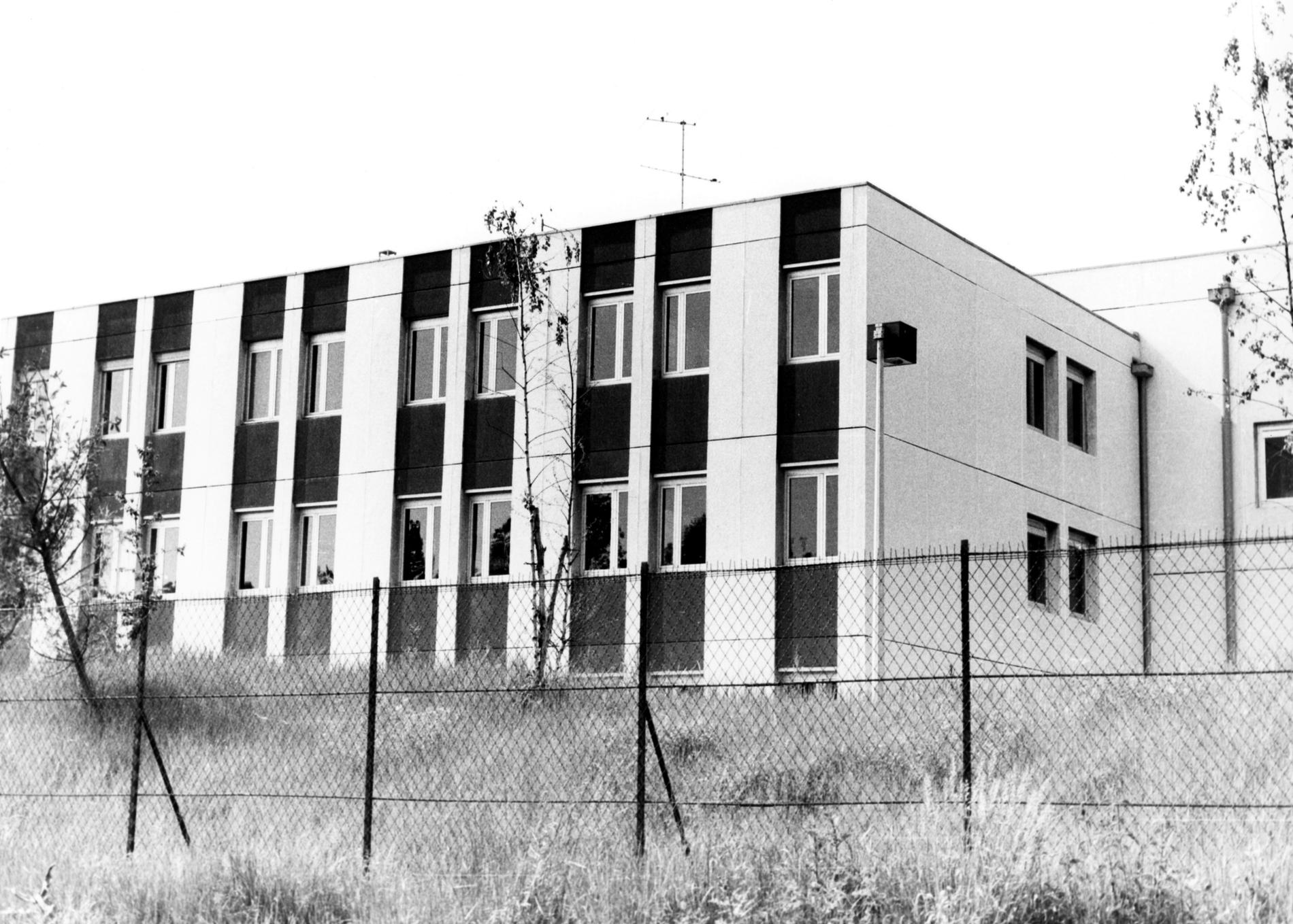 1976CentreTelephoniqueGuyancourt