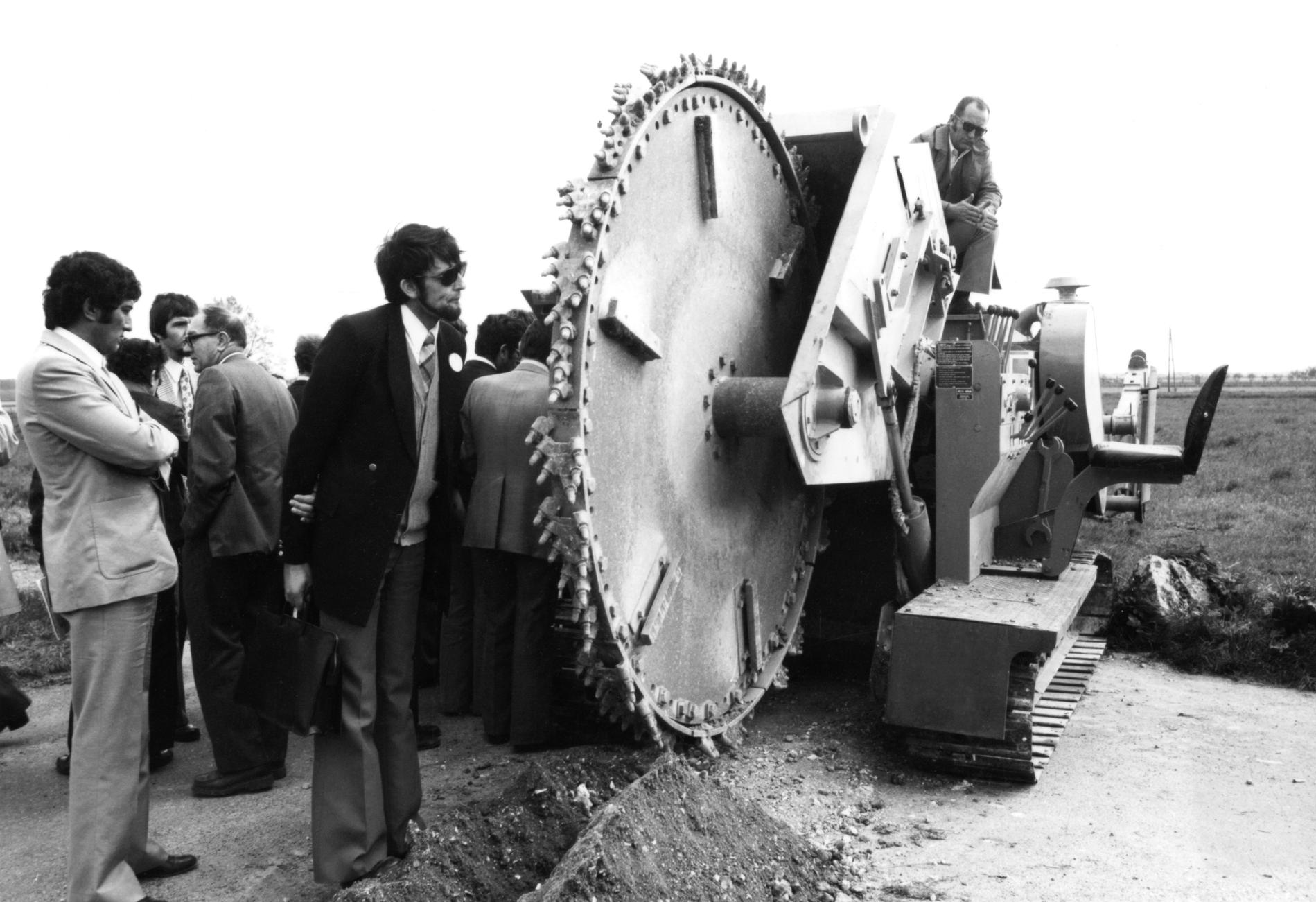 1974.04.18TrancheuseJourneesLignesSeillac