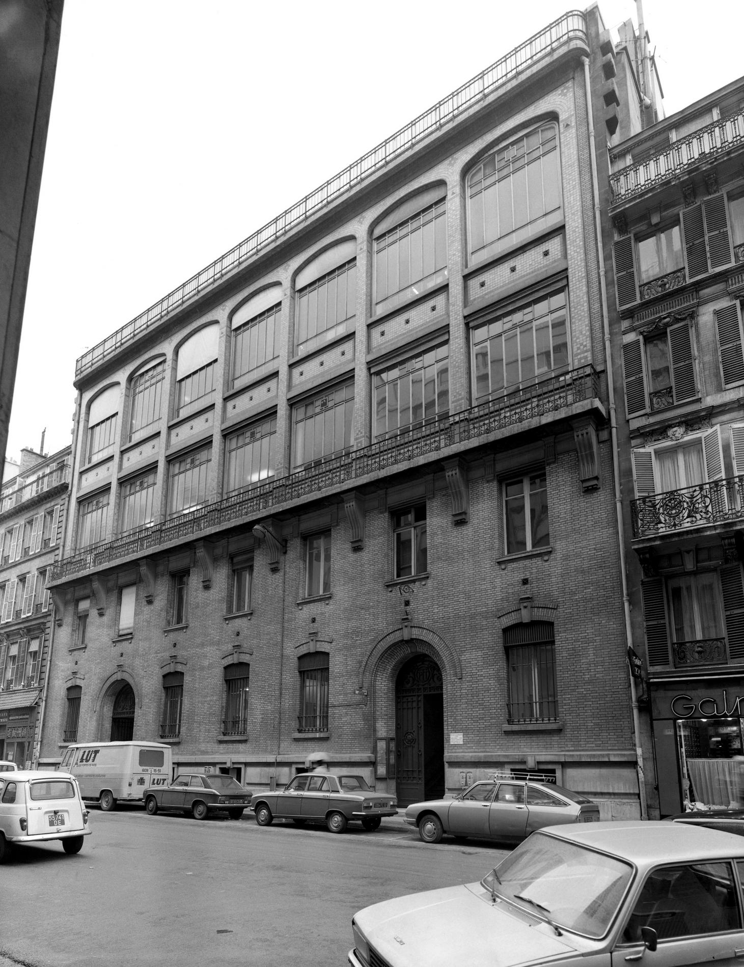 1976FacadeElyseesRef044518NumAPH04658