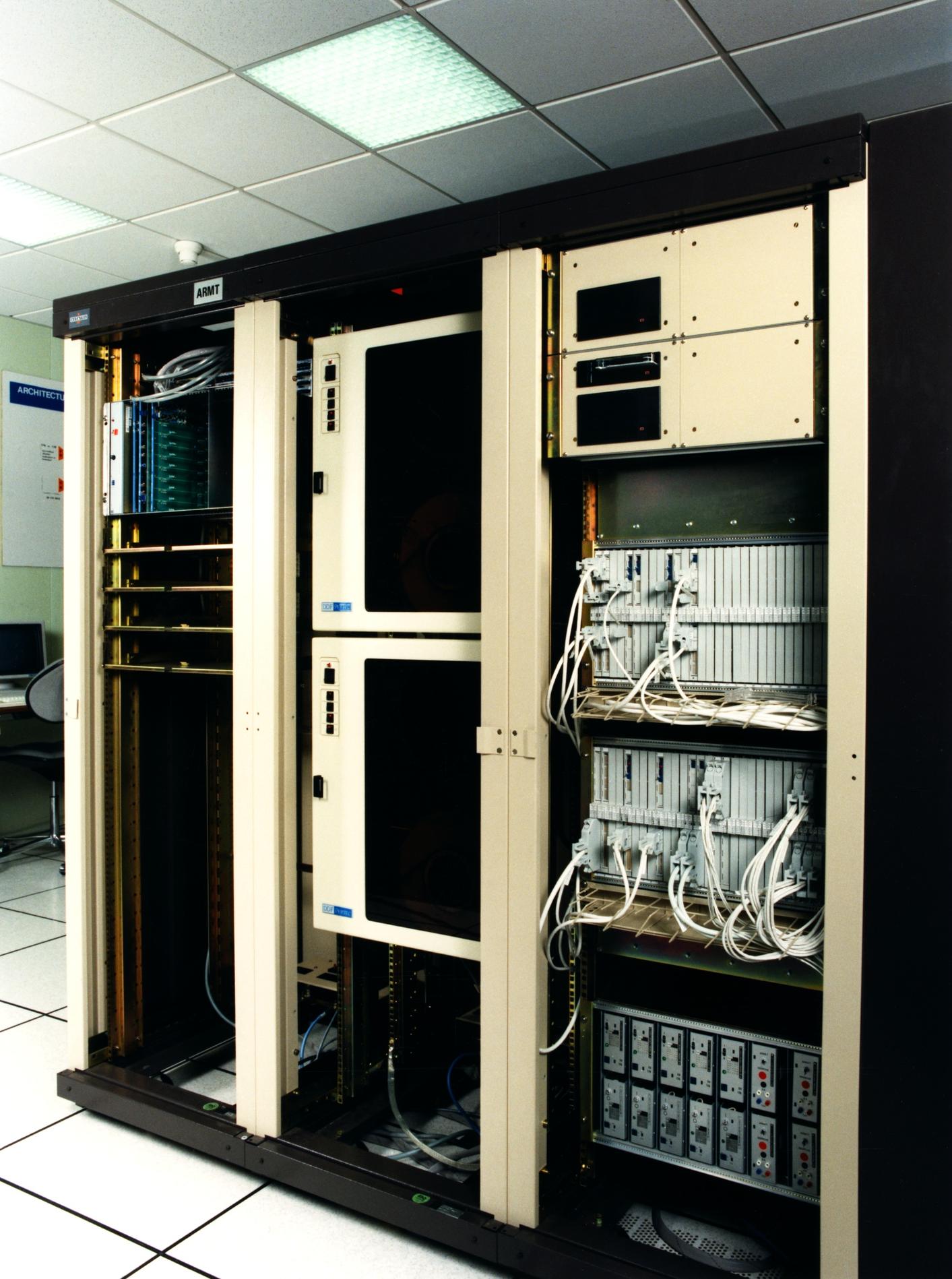 1989.08.24CentreOMC83