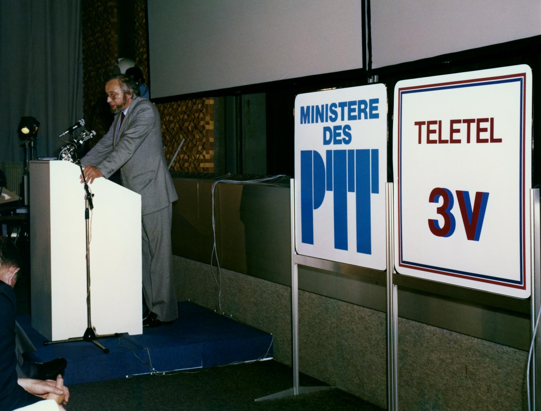 1981.07.09InaugTeletel3VRef135752