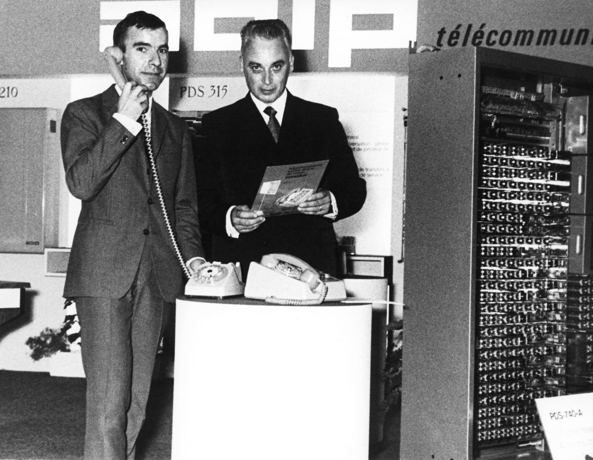 196XPabxMaterielCP400AOIP001