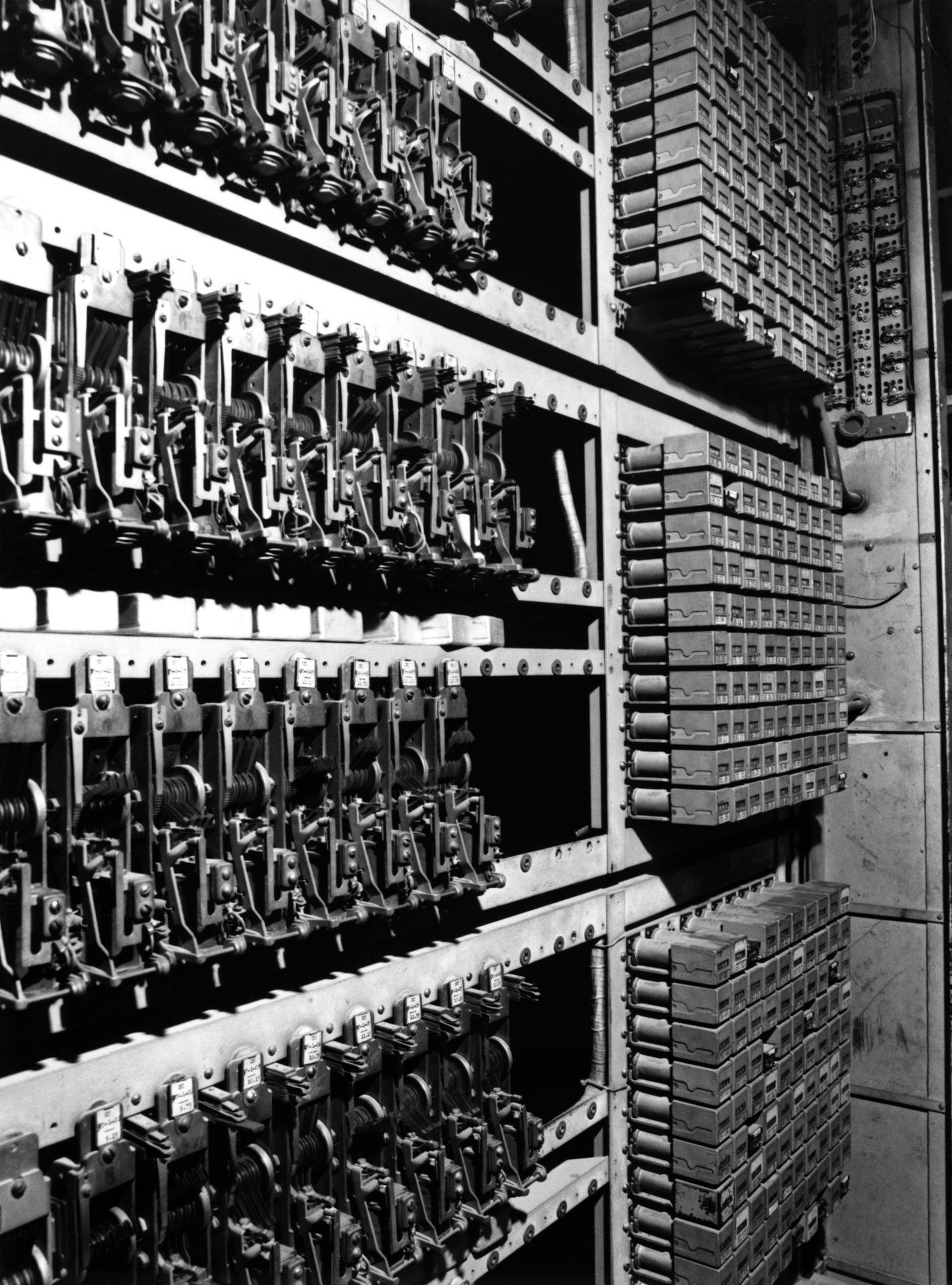 1979.03.01StrowgerBordeauxNum7294