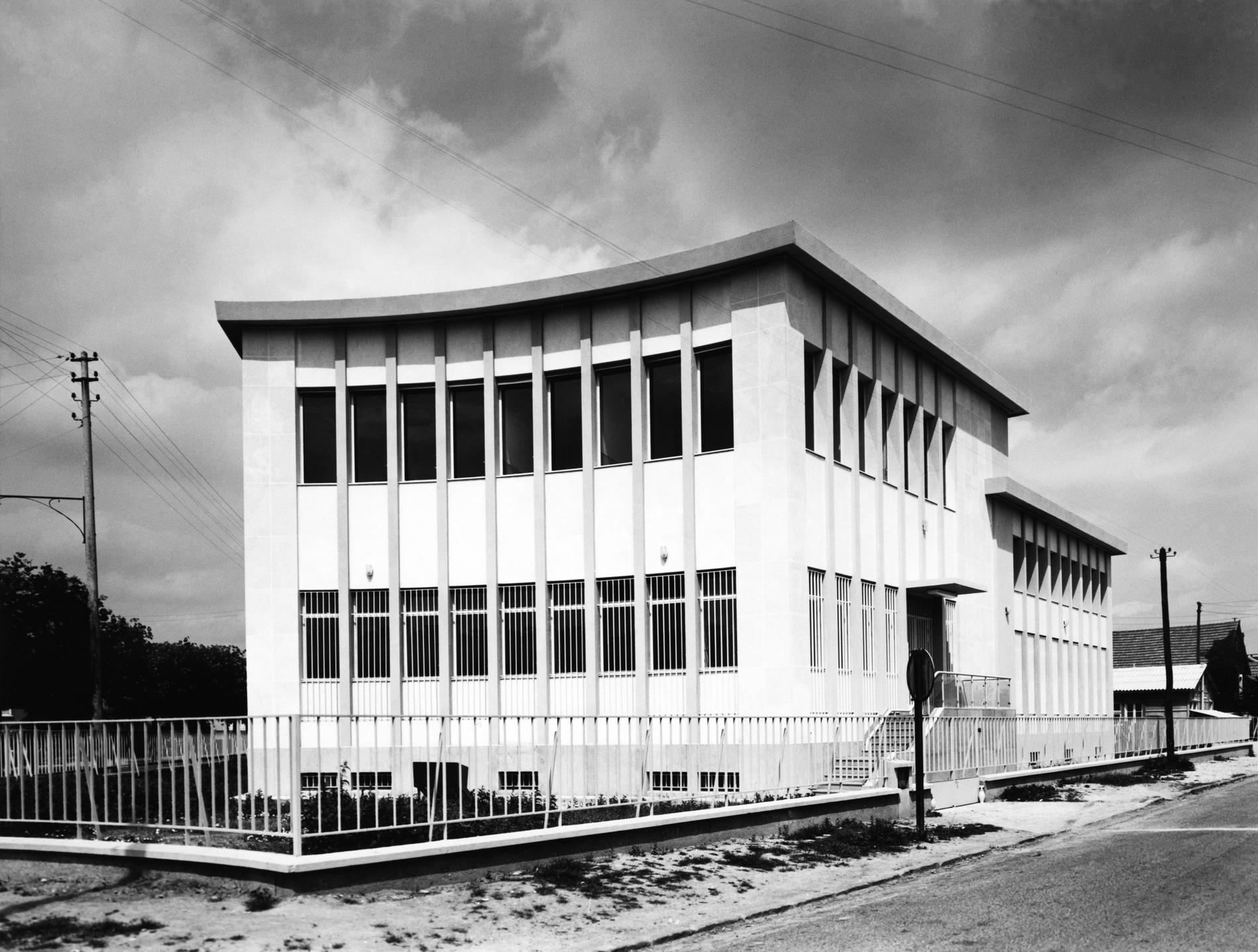 1964CentreTelephoniqueAulnay01