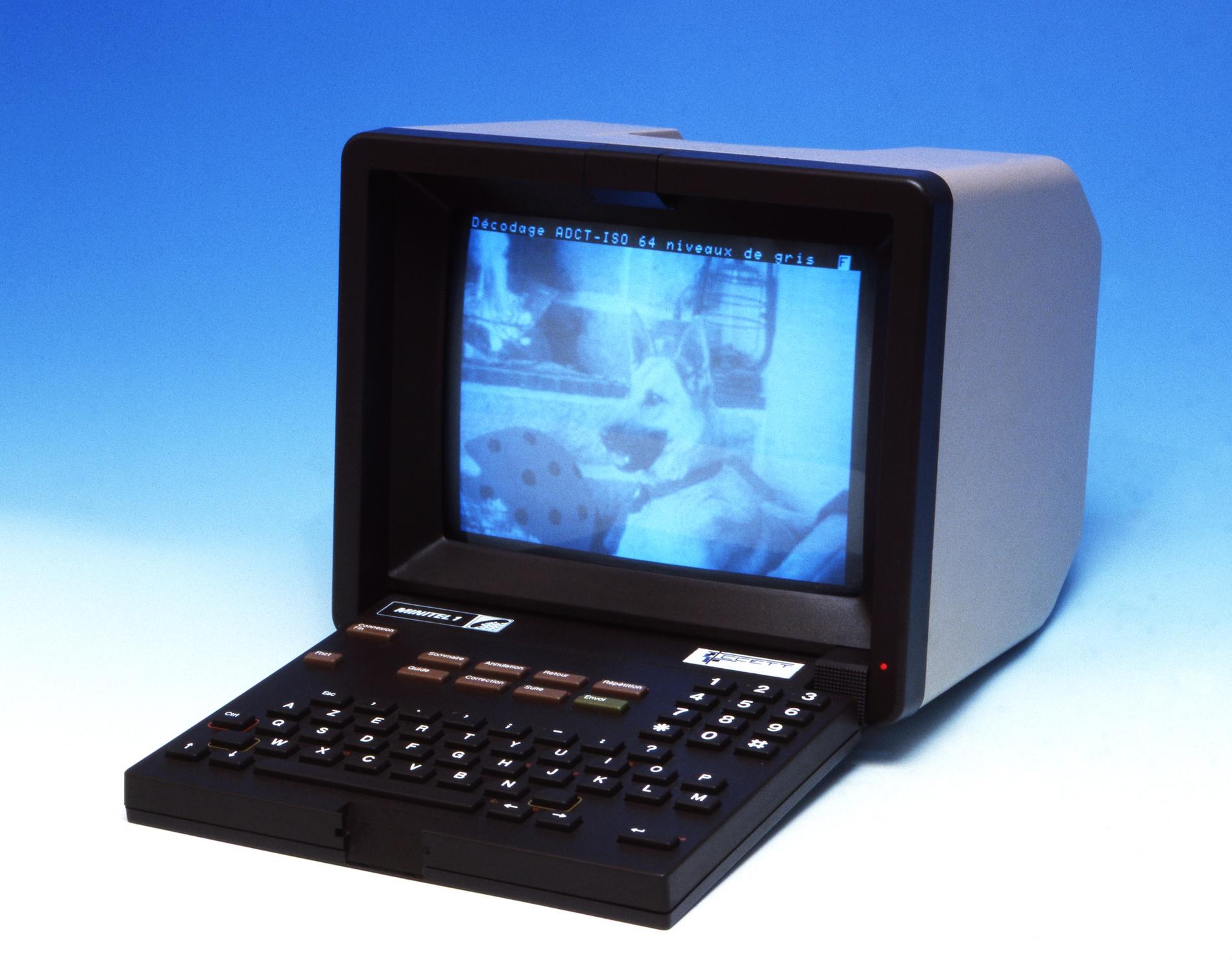 1990Minitel1PhotographiqueCCETT