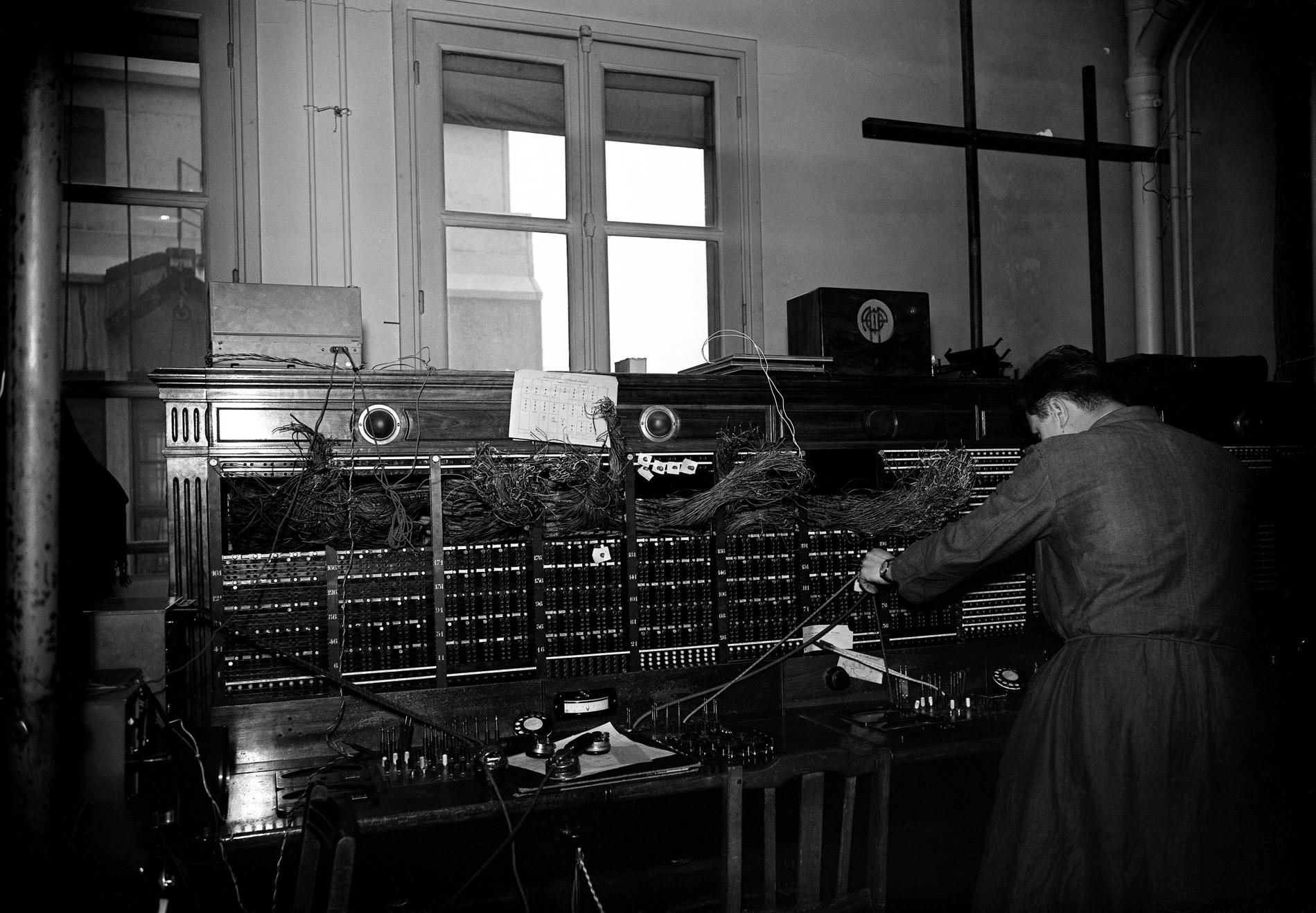 1953.01TableEssaisDu2FRNum105674