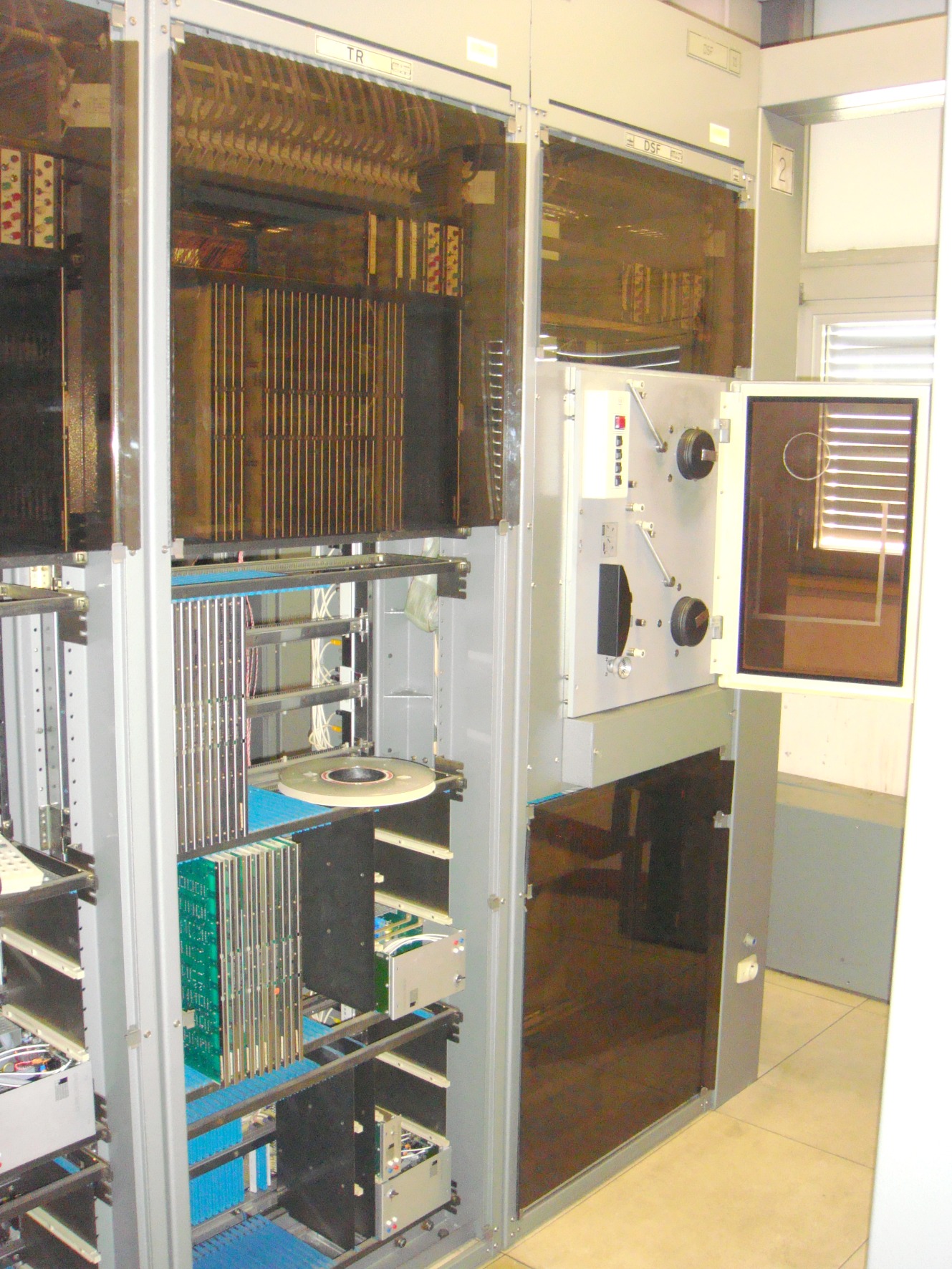 E10N1eVueTraducteurEtDerouleurBandes