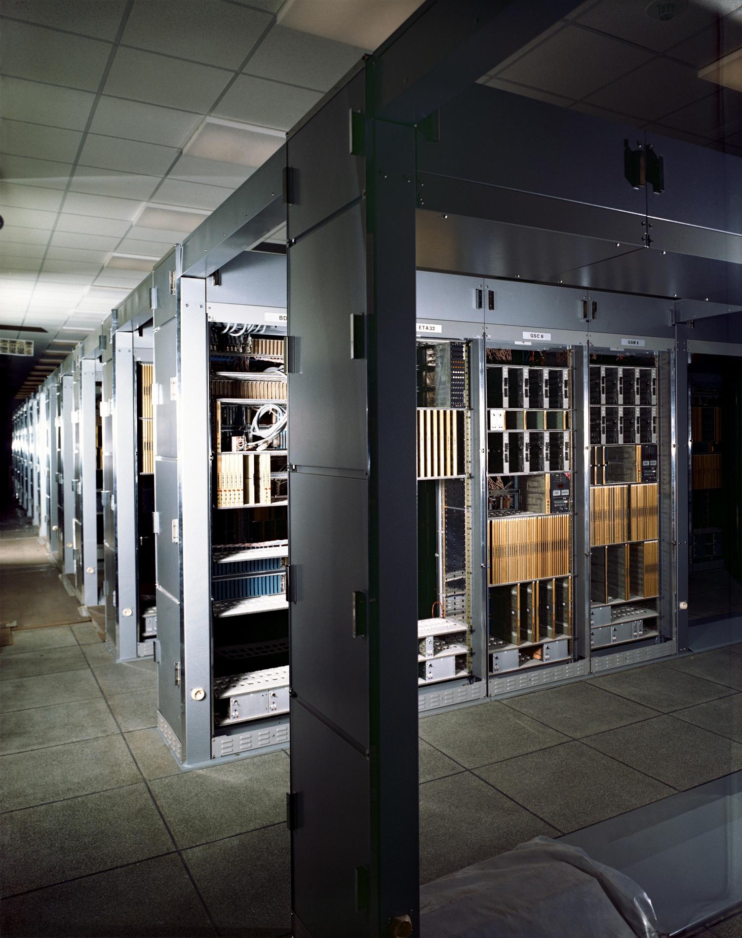 1976TuileriesCTUnumCnet004934