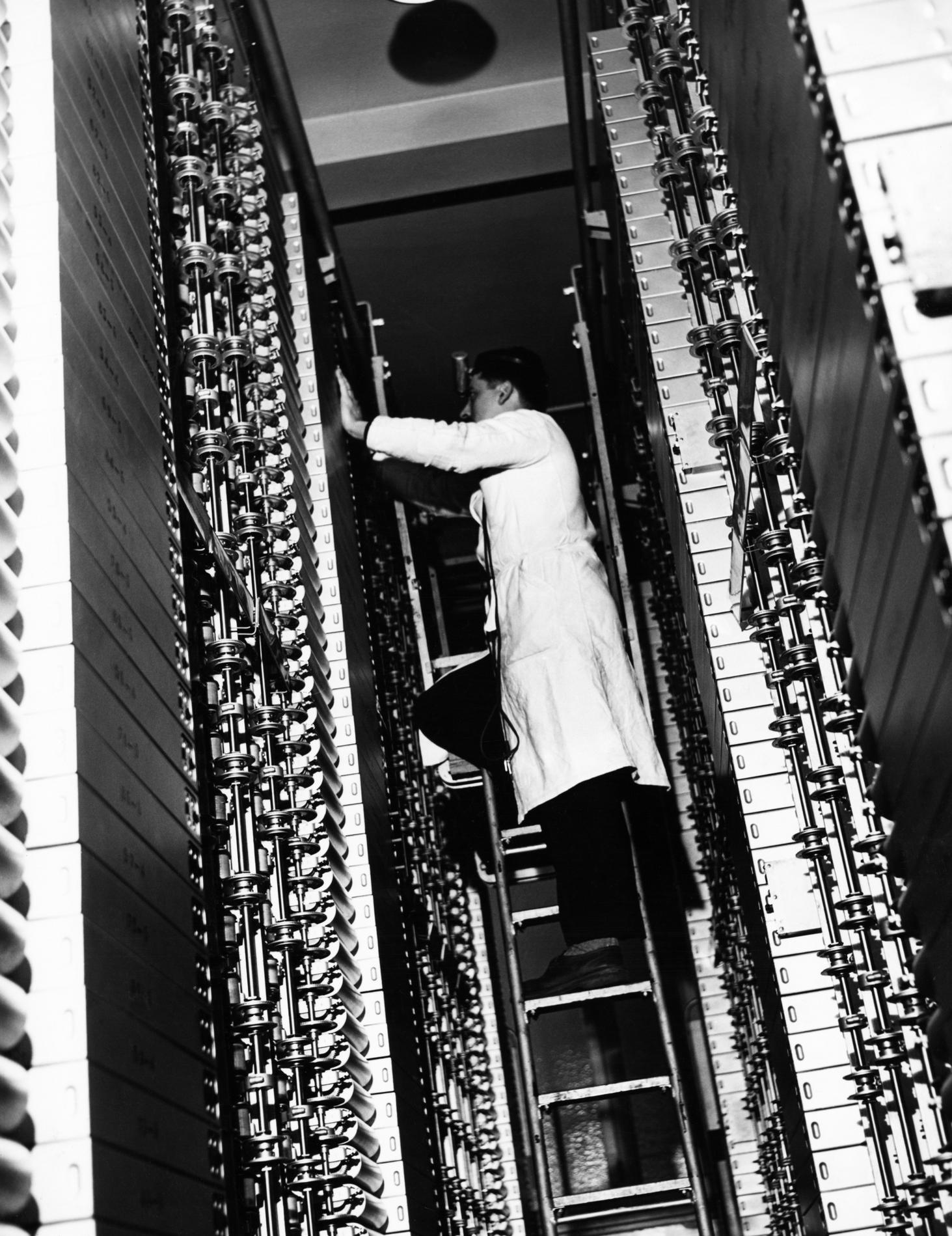 1956.01R7A1NodalDaboutNum000019