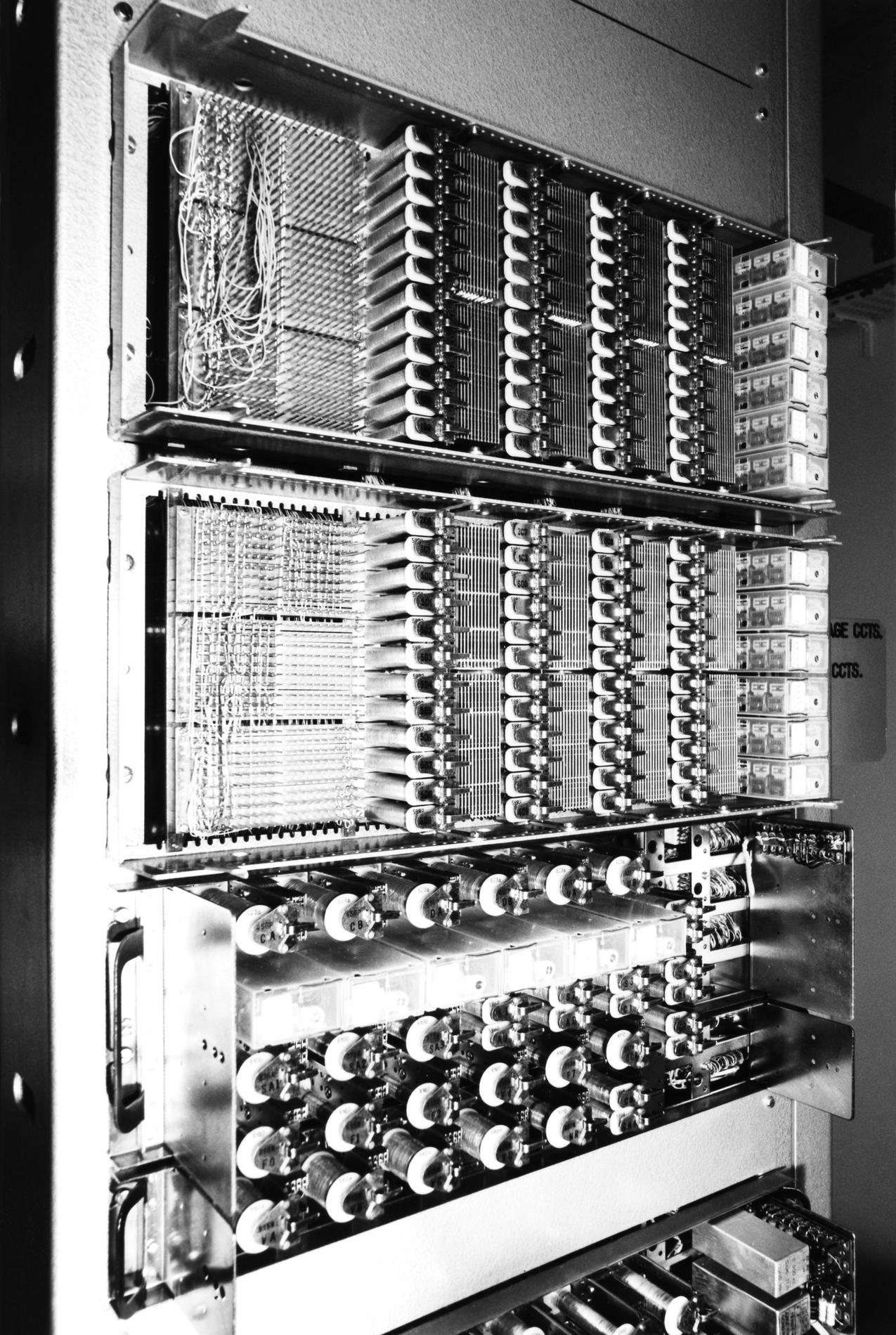 1976.09.30BaieConnexJoncteursCP400ProvinsA1