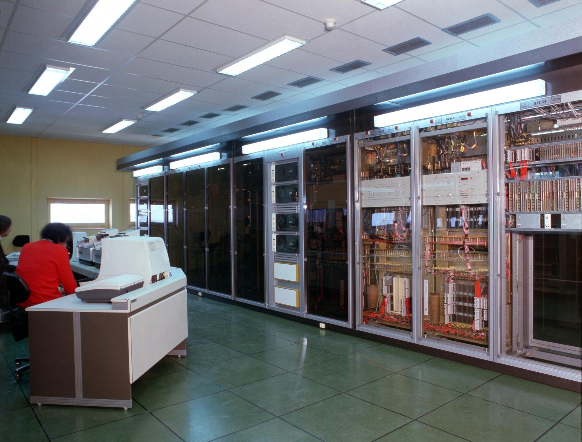 1985CommutateurE12MassyCTZP1