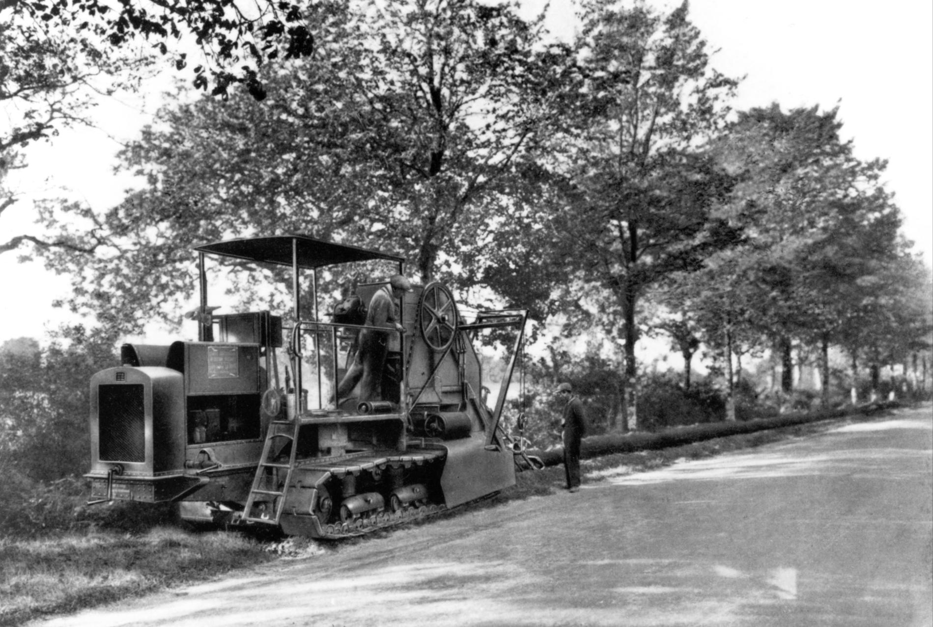 1943TrancheusePoseCableInterurbain