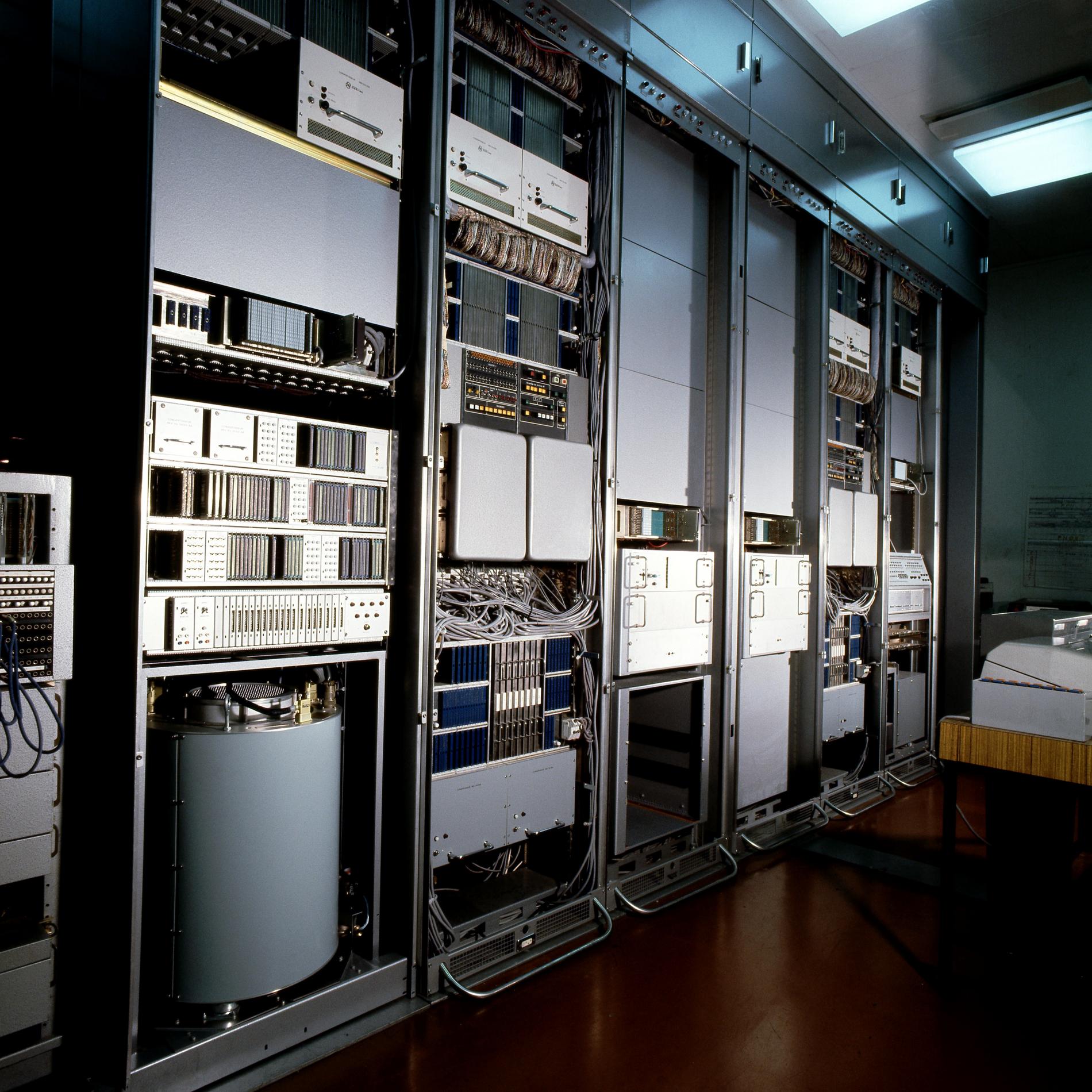 1972.09.26PericlesMaisLafNum011.303